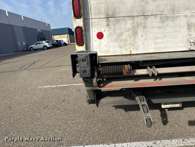 image for item FK0013 2012 Hino 238 box truck