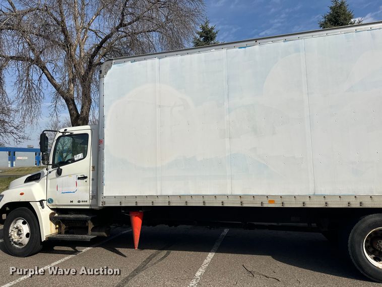 image for item FK0013 2012 Hino 238 box truck