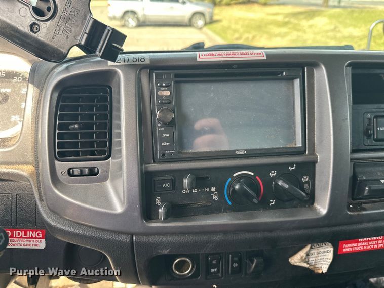 image for item FK0013 2012 Hino 238 box truck