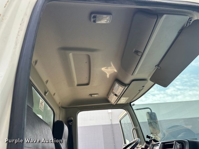 image for item FK0013 2012 Hino 238 box truck