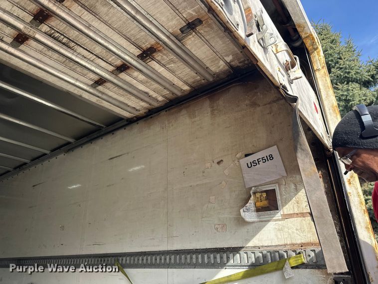 image for item FK0013 2012 Hino 238 box truck