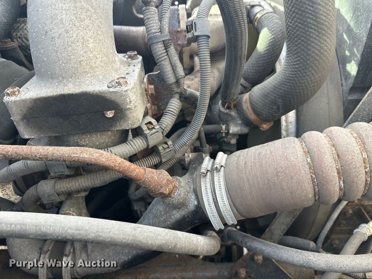 image for item FK0013 2012 Hino 238 box truck