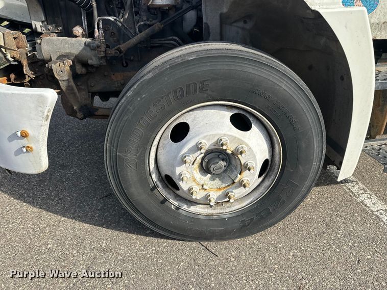 image for item FK0013 2012 Hino 238 box truck