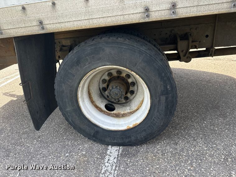 image for item FK0013 2012 Hino 238 box truck