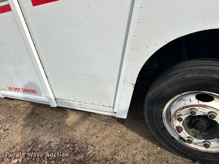 image for item FK0014 2008 Workhorse W62 delivery truck