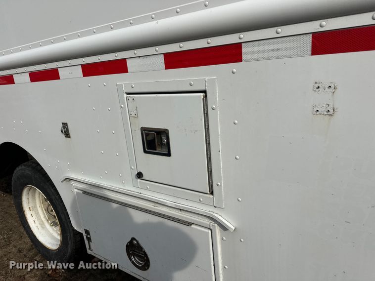 image for item FK0014 2008 Workhorse W62 delivery truck