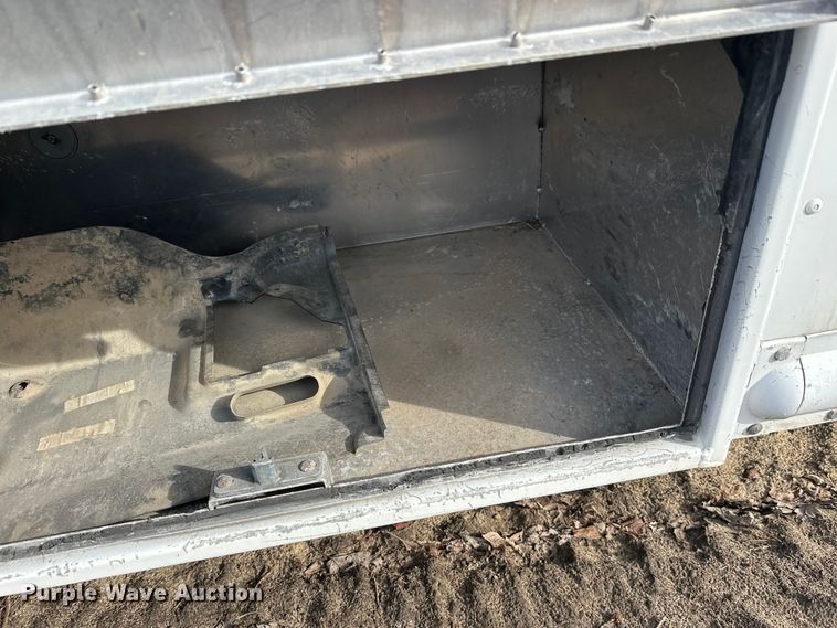 image for item FK0014 2008 Workhorse W62 delivery truck