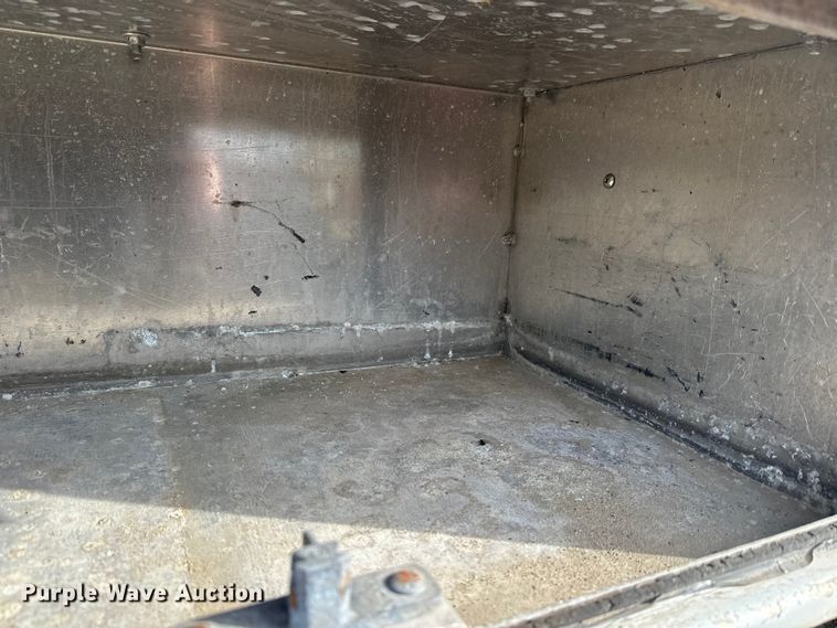 image for item FK0014 2008 Workhorse W62 delivery truck