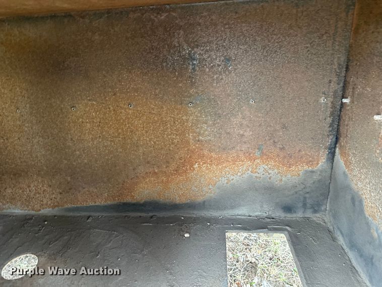 image for item FK0014 2008 Workhorse W62 delivery truck