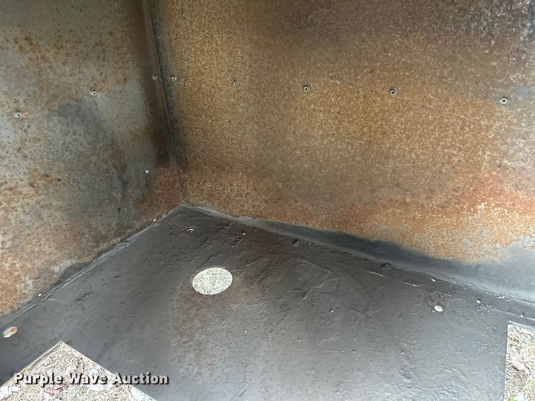 image for item FK0014 2008 Workhorse W62 delivery truck