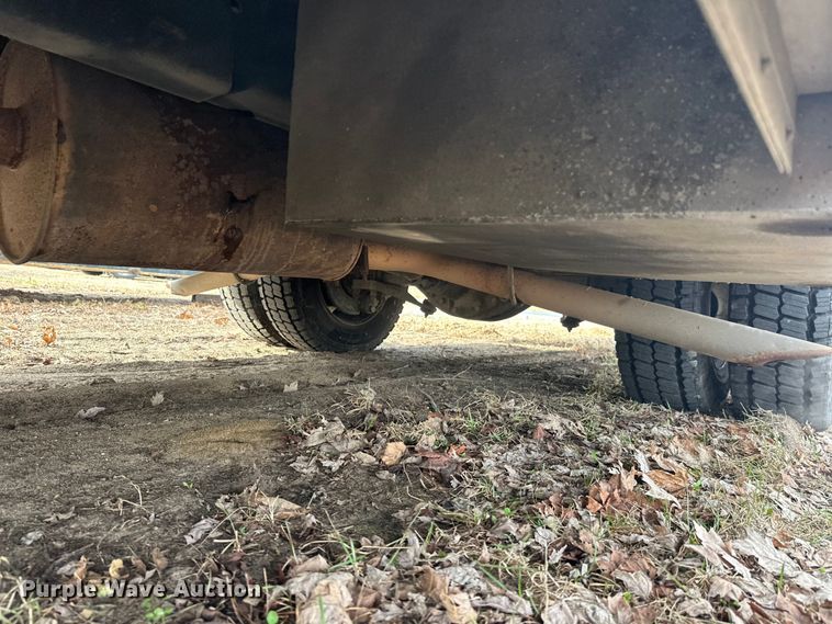 image for item FK0014 2008 Workhorse W62 delivery truck