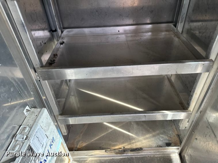 image for item FK0014 2008 Workhorse W62 delivery truck