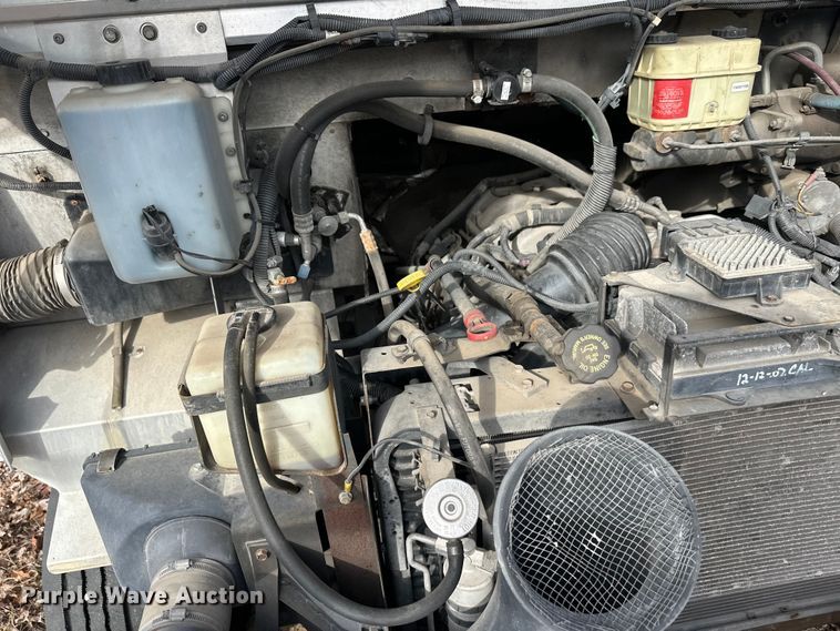 image for item FK0014 2008 Workhorse W62 delivery truck