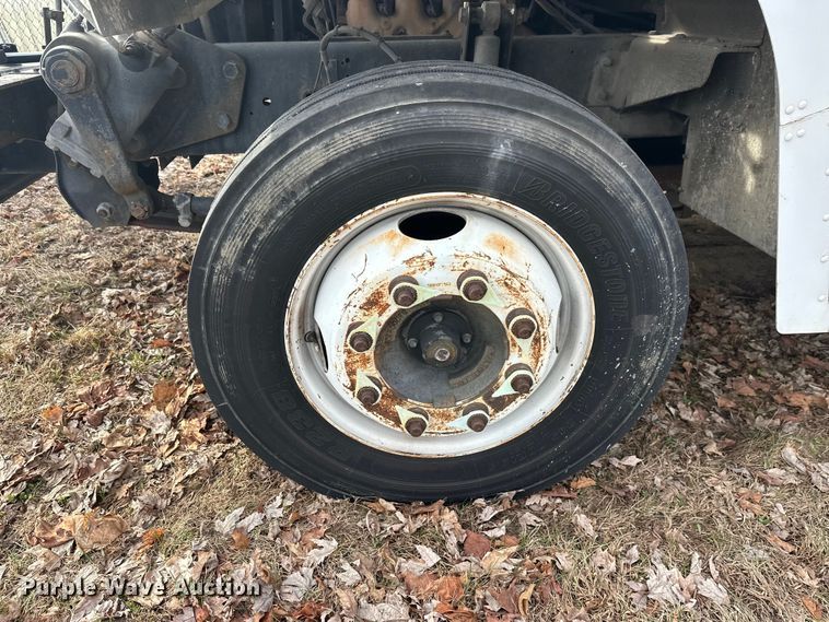 image for item FK0014 2008 Workhorse W62 delivery truck