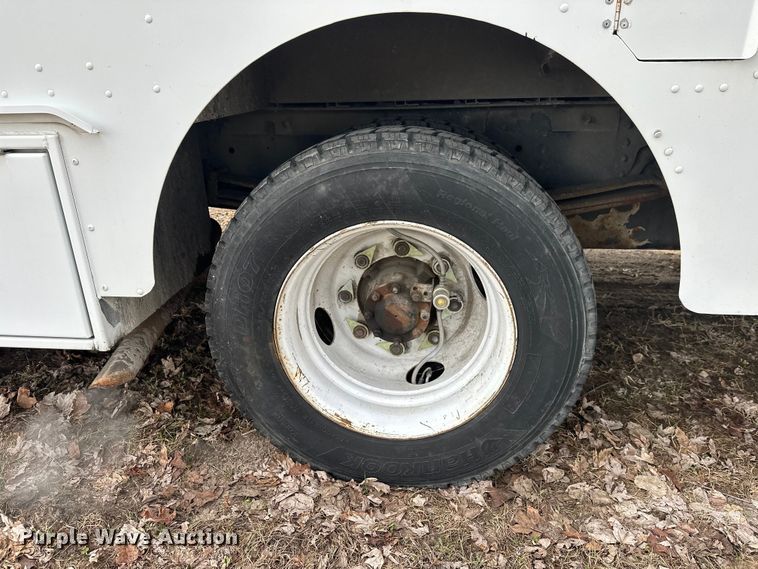 image for item FK0014 2008 Workhorse W62 delivery truck