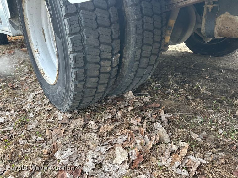 image for item FK0014 2008 Workhorse W62 delivery truck