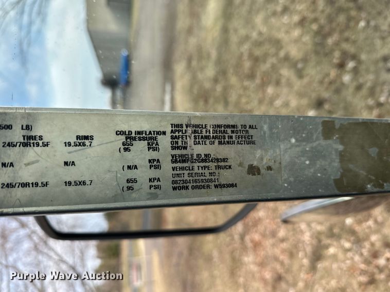 image for item FK0014 2008 Workhorse W62 delivery truck