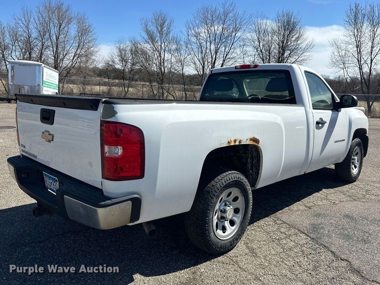 image for item FK0015 2011 Chevrolet Silverado 1500 pickup truck