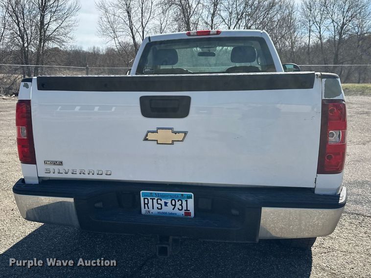 image for item FK0015 2011 Chevrolet Silverado 1500 pickup truck