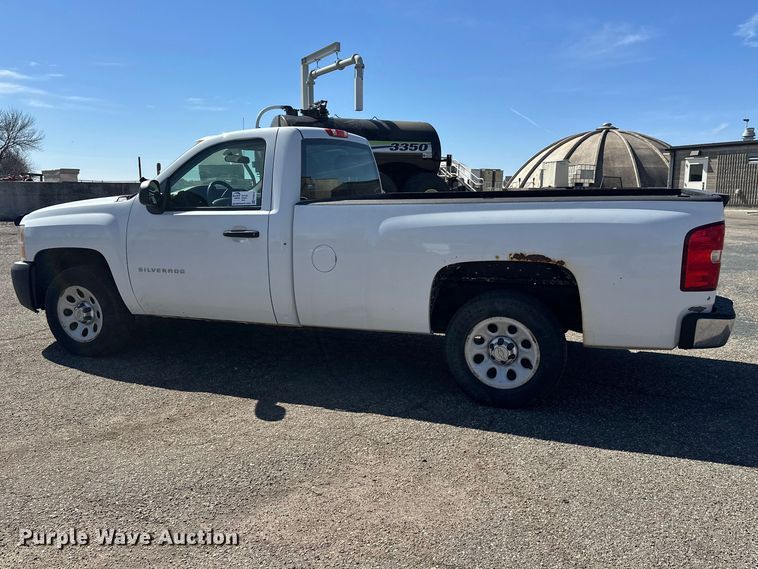 image for item FK0015 2011 Chevrolet Silverado 1500 pickup truck