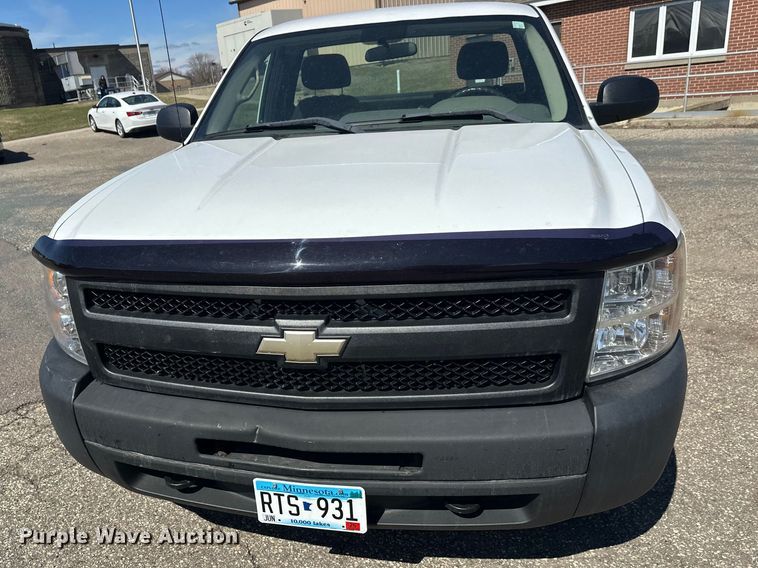 image for item FK0015 2011 Chevrolet Silverado 1500 pickup truck