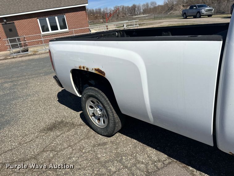 image for item FK0015 2011 Chevrolet Silverado 1500 pickup truck