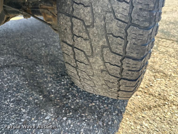 image for item FK0015 2011 Chevrolet Silverado 1500 pickup truck