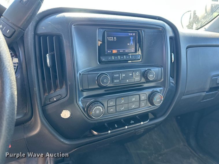 image for item FK0016 2014 Chevrolet Silverado 1500 pickup truck