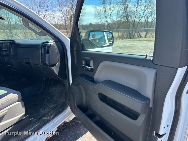 image for item FK0016 2014 Chevrolet Silverado 1500 pickup truck