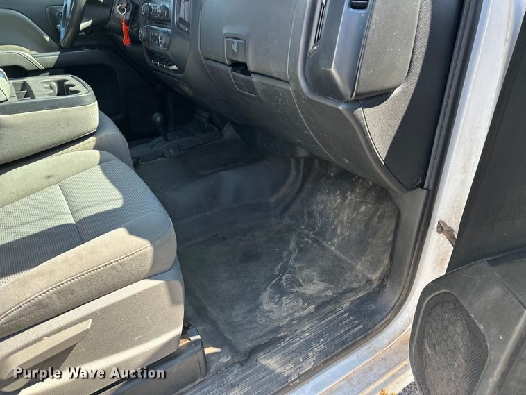 image for item FK0016 2014 Chevrolet Silverado 1500 pickup truck