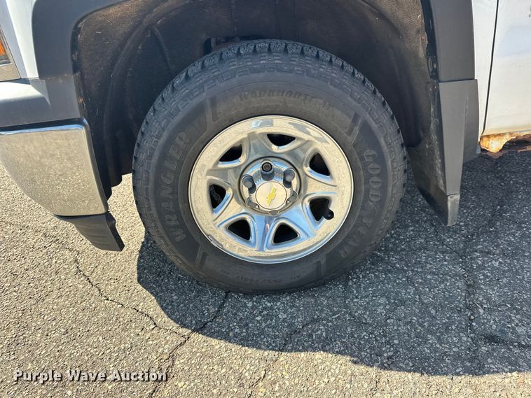 image for item FK0016 2014 Chevrolet Silverado 1500 pickup truck