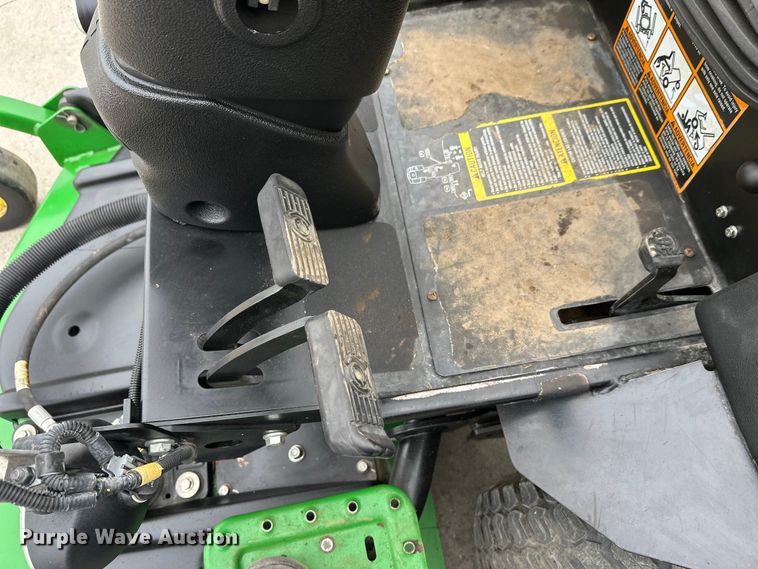 image for item FK0026 2019 John Deere 1600 Turbo Series III lawn mower