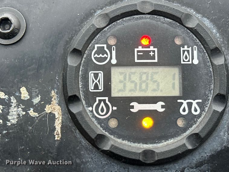 image for item FK0026 2019 John Deere 1600 Turbo Series III lawn mower