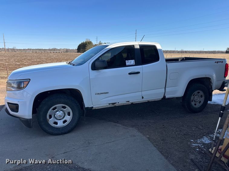 image for item FK0037 2016 Chevrolet Colorado Ext. Cab pickup truck