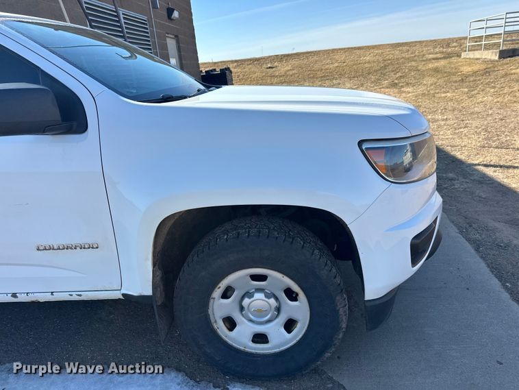 image for item FK0037 2016 Chevrolet Colorado Ext. Cab pickup truck