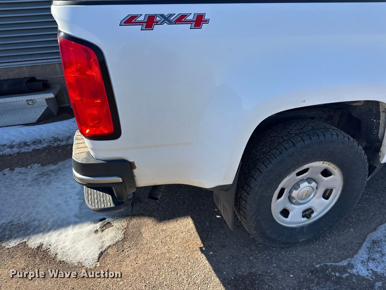 image for item FK0037 2016 Chevrolet Colorado Ext. Cab pickup truck