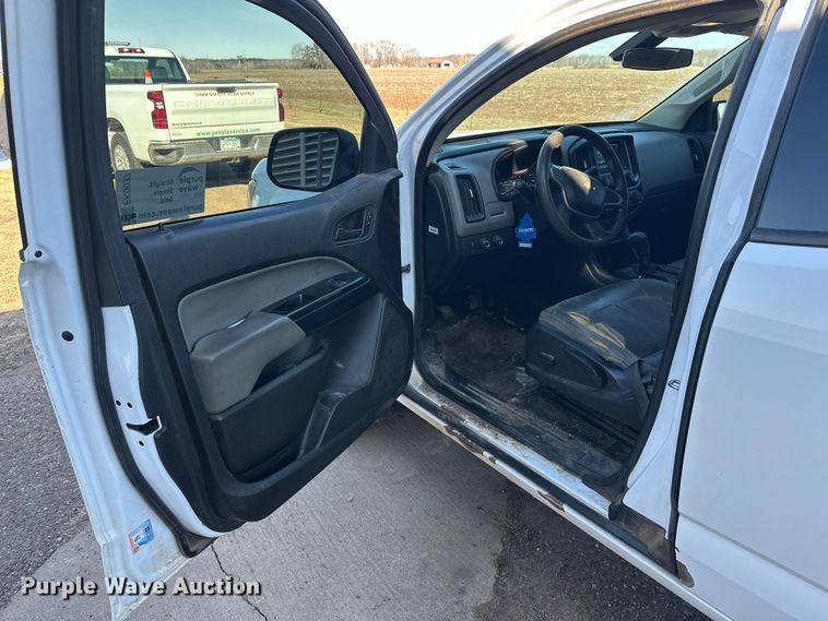 image for item FK0037 2016 Chevrolet Colorado Ext. Cab pickup truck