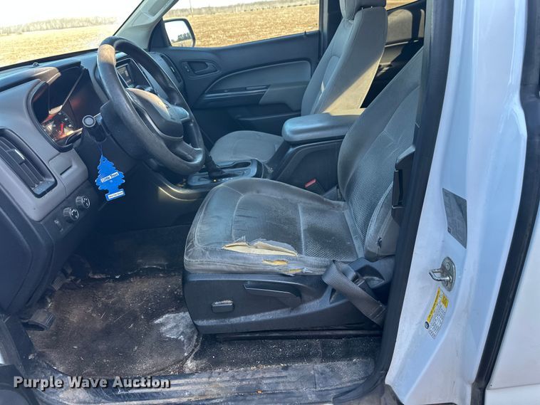 image for item FK0037 2016 Chevrolet Colorado Ext. Cab pickup truck