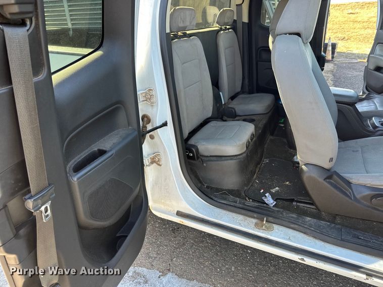 image for item FK0037 2016 Chevrolet Colorado Ext. Cab pickup truck