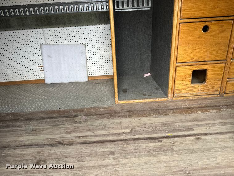 image for item FK1862 2004 Freightliner M2 delivery truck