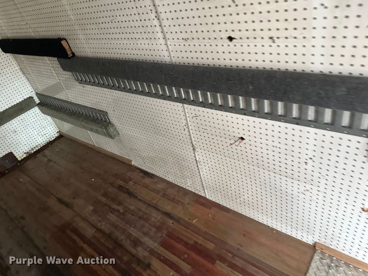 image for item FK1862 2004 Freightliner M2 delivery truck