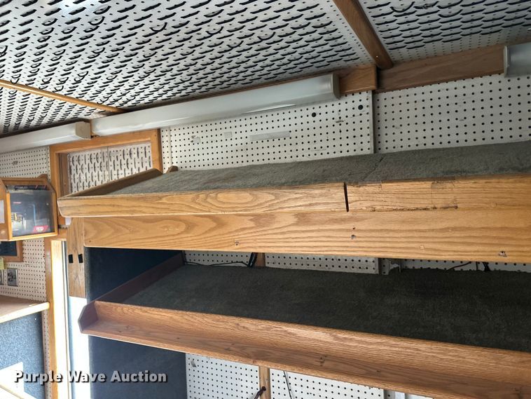 image for item FK1862 2004 Freightliner M2 delivery truck