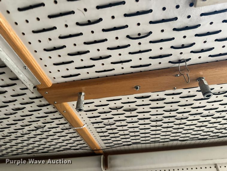 image for item FK1862 2004 Freightliner M2 delivery truck