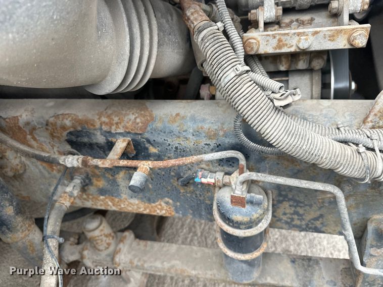 image for item FK1862 2004 Freightliner M2 delivery truck