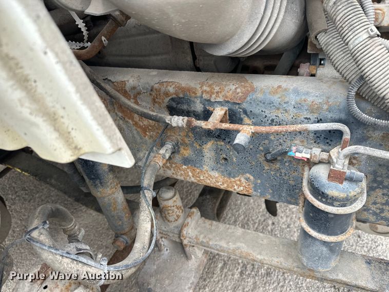 image for item FK1862 2004 Freightliner M2 delivery truck