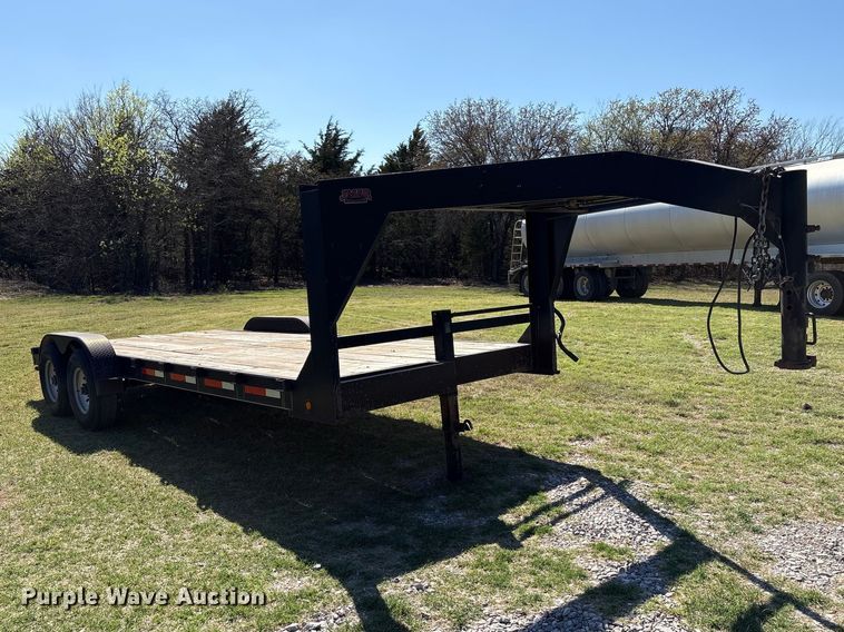 image for item FK2602 2009 Roadboss equipment trailer