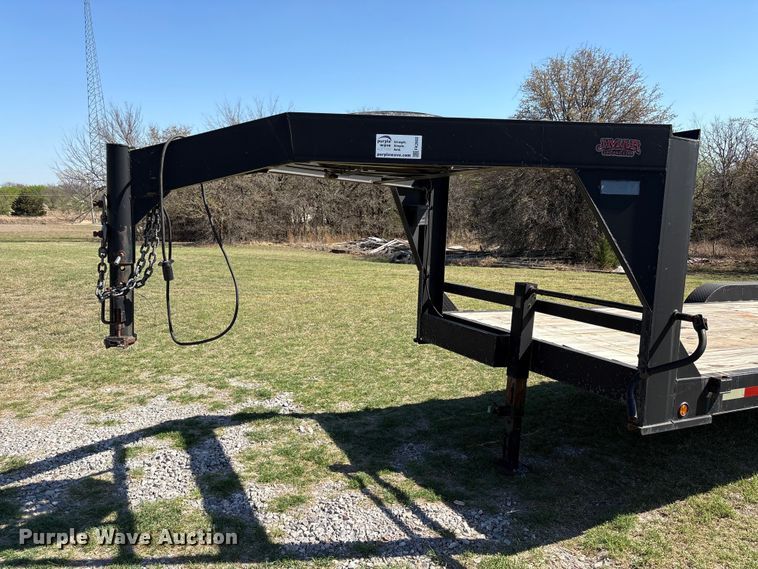 image for item FK2602 2009 Roadboss equipment trailer