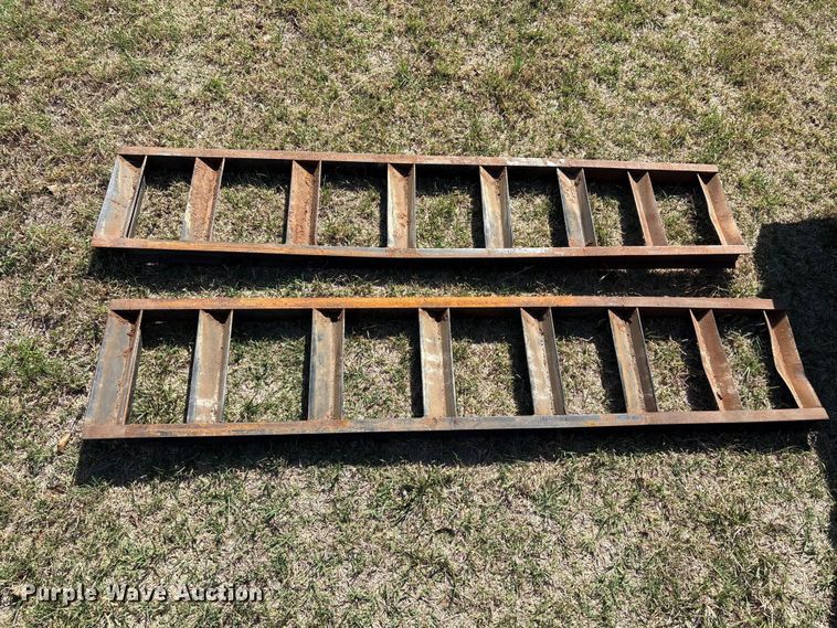 image for item FK2602 2009 Roadboss equipment trailer