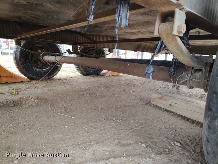 image for item IH9459 1998 Advanced Modular MFG mobile office trailer