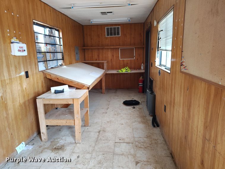 image for item IH9459 1998 Advanced Modular MFG mobile office trailer